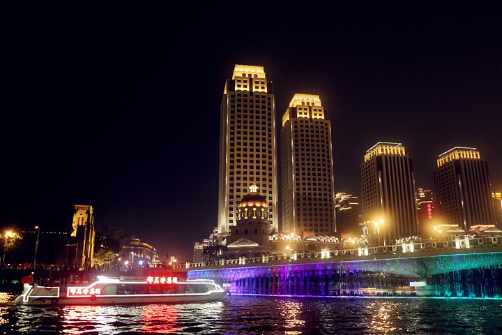 海河夜景，流光溢彩的河畔魅力新呈現(xiàn)